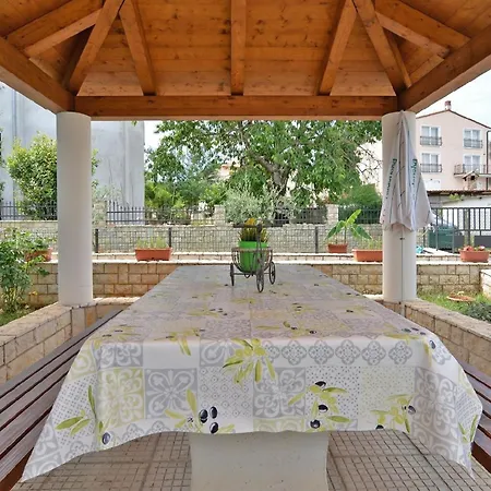 Apartamento Fuer 6 Personen Ca 71 Qm In Pula-fondole, Istrien Istrische Riviera